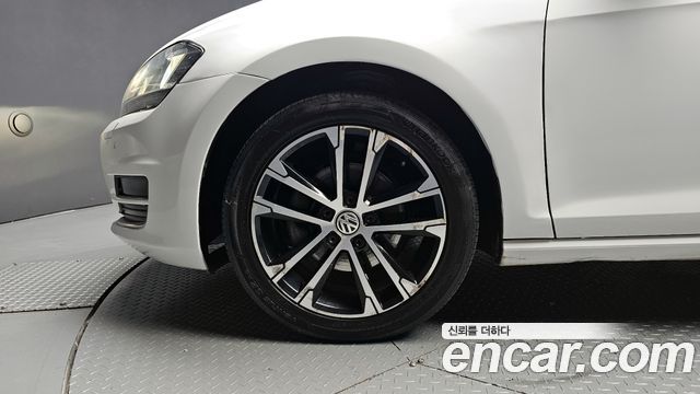 Volkswagen Golf 2015 thumb 5