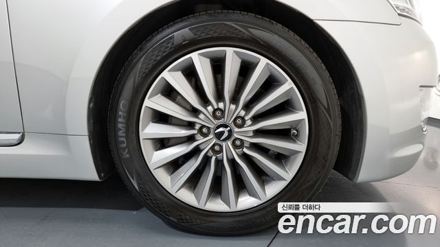 Hyundai Equus 2013 thumb 6