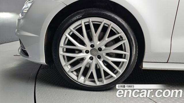 Audi A7 2015 thumb 5