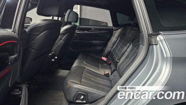 BMW 3 серии GT 2024 thumb 11