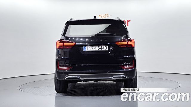 SsangYong Rexton 2021 thumb 4