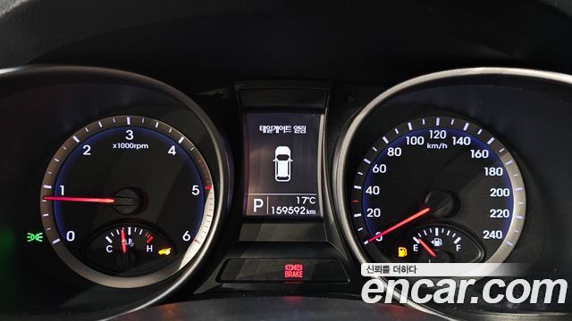 Hyundai Santa Fe 2013 thumb 8