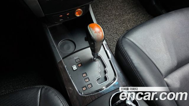 SsangYong Korando 2011 thumb 10