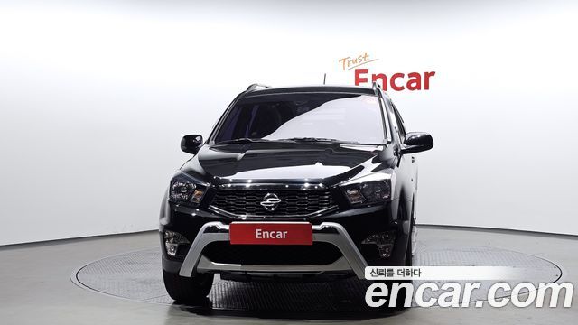 SsangYong Korando 2015 thumb 4