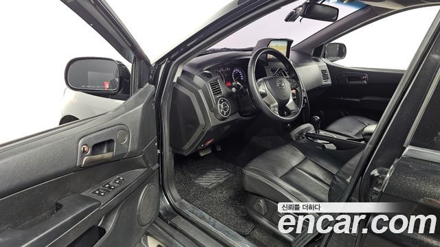 SsangYong Korando 2015 thumb 10