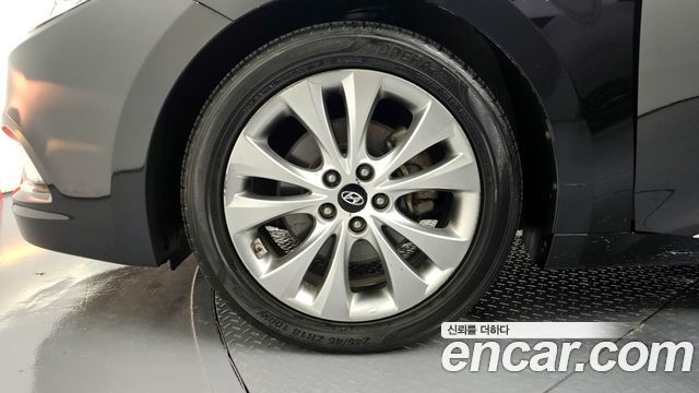 Hyundai Grandeur 2012 thumb 6