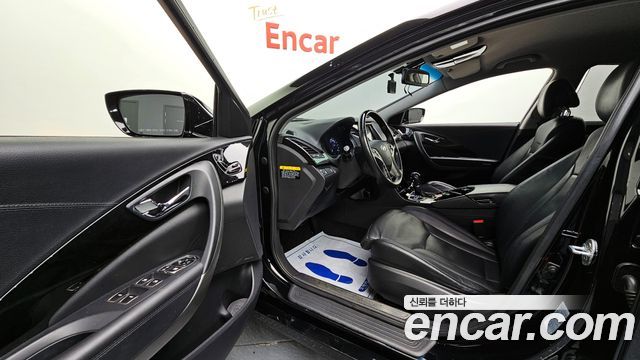 Hyundai Grandeur 2012 thumb 11