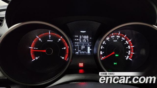 SsangYong Tivoli 2016 thumb 9