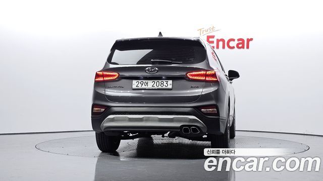 Hyundai Santa Fe 2018 thumb 5