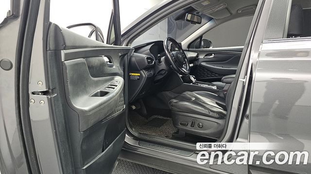 Hyundai Santa Fe 2018 thumb 10