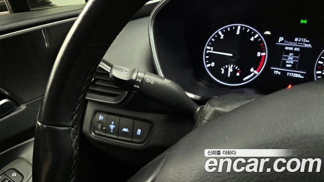 Hyundai Santa Fe 2018 thumb 12