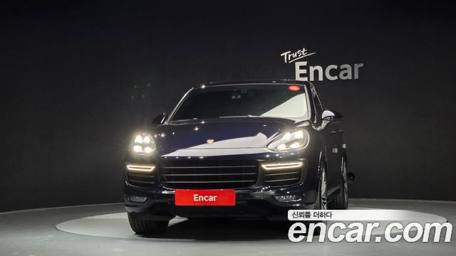 Porsche Cayenne 2015 thumb 4