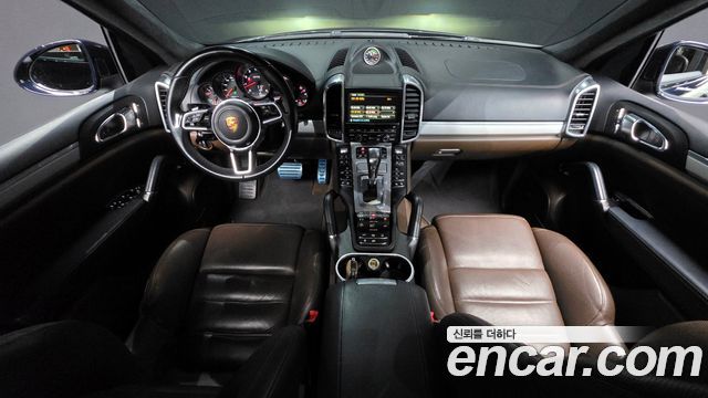 Porsche Cayenne 2015 thumb 7