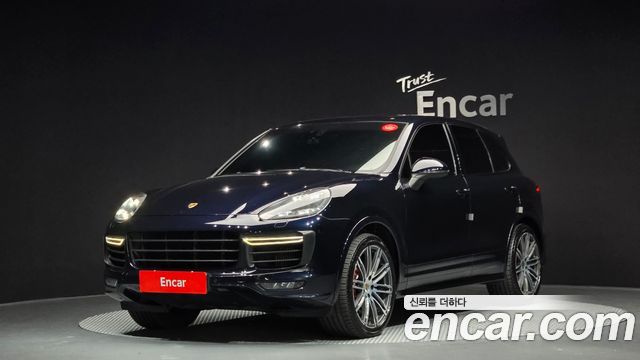 Porsche Cayenne 2015 thumb 12