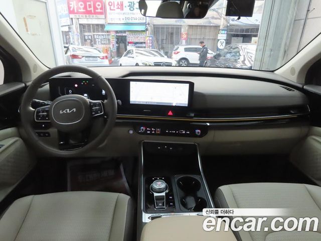 Kia Carnival 2024 thumb 8