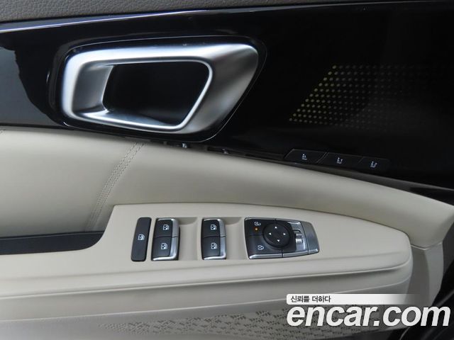 Kia Carnival 2024 thumb 10