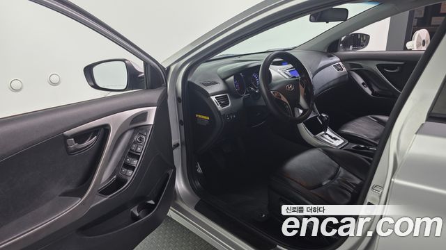 Hyundai Avante 2012 thumb 11