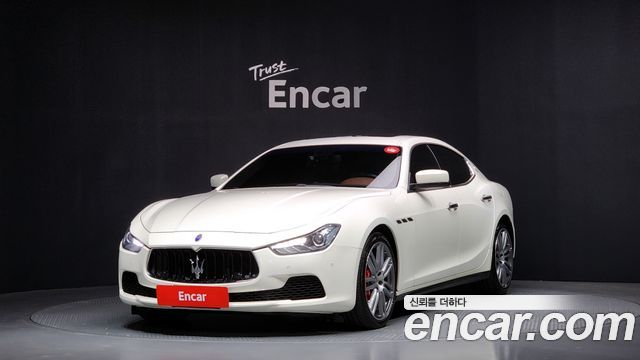 Maserati Ghibli 2014 thumb 2