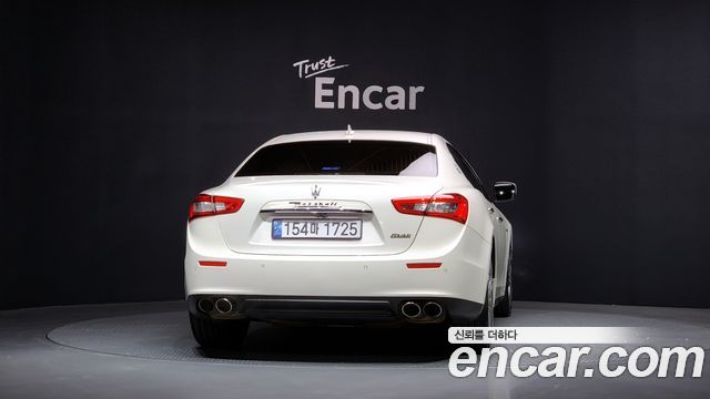 Maserati Ghibli 2014 thumb 5