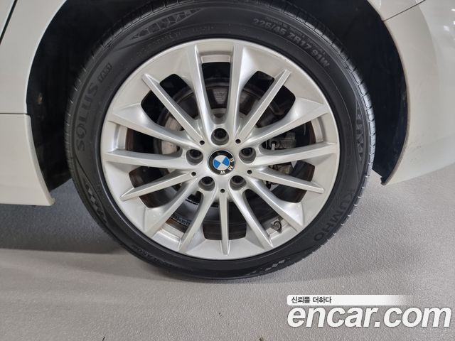 BMW 1 серии 2020 thumb 10