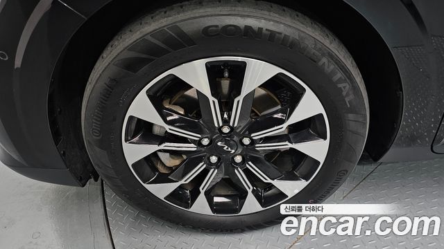 Kia Carnival 2022 thumb 6