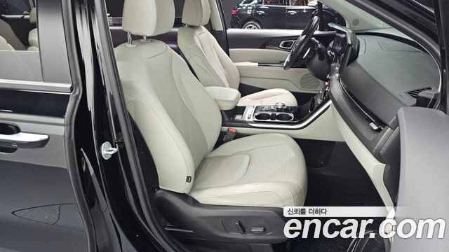 Kia Carnival 2022 thumb 10