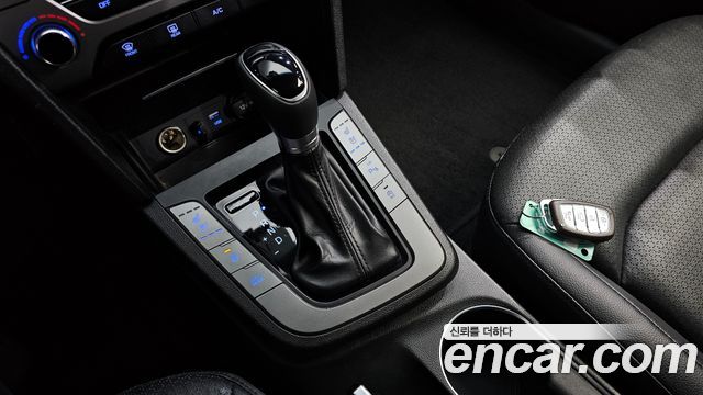 Hyundai Avante 2015 thumb 9