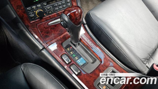 Hyundai Dynasty 1997 thumb 9