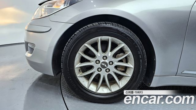 Hyundai Genesis 2010 thumb 5