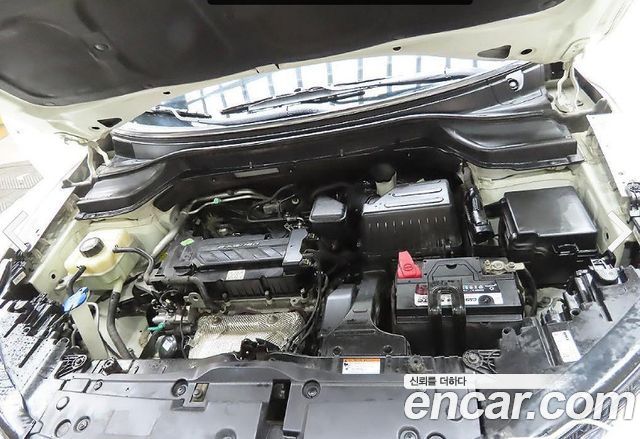 SsangYong Tivoli 2017 thumb 8