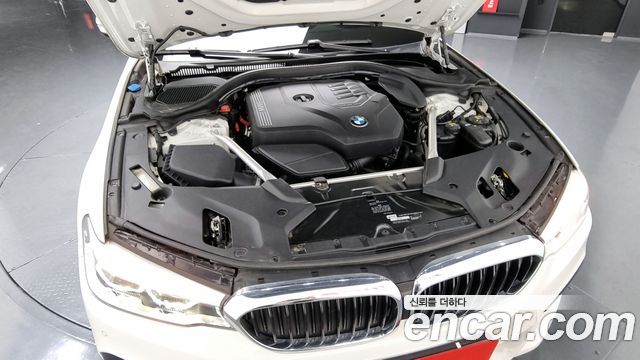 BMW 5 серии 2020 thumb 7