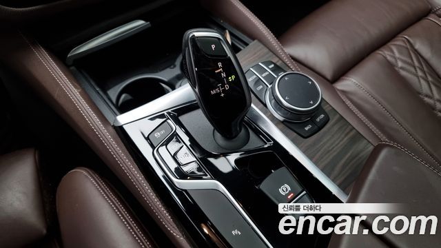 BMW 5 серии 2020 thumb 10