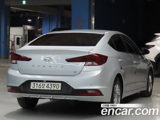 Hyundai Avante 2019 thumb 5