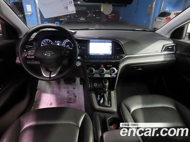 Hyundai Avante 2019 thumb 6