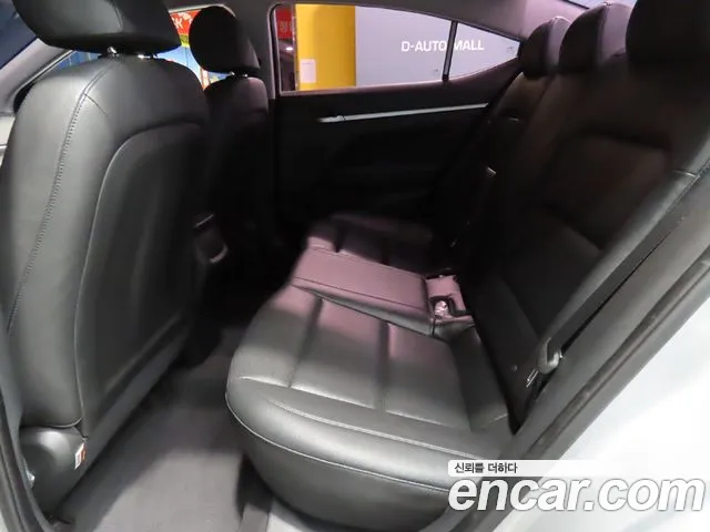 Hyundai Avante 2019 thumb 12