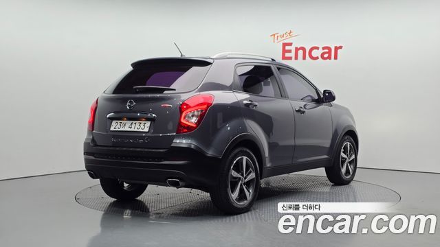 SsangYong Korando 2017 thumb 3