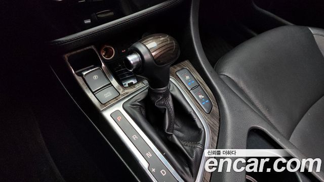 Kia K5 2014 thumb 10