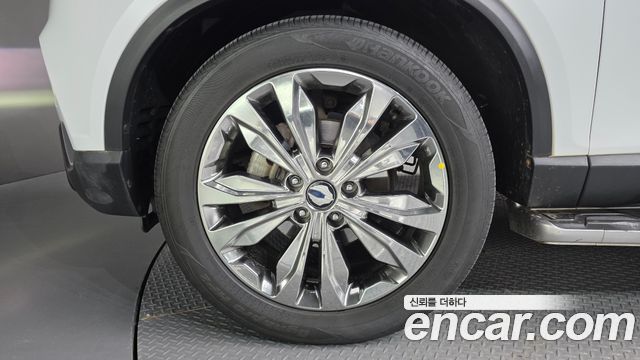 SsangYong Rexton 2018 thumb 6