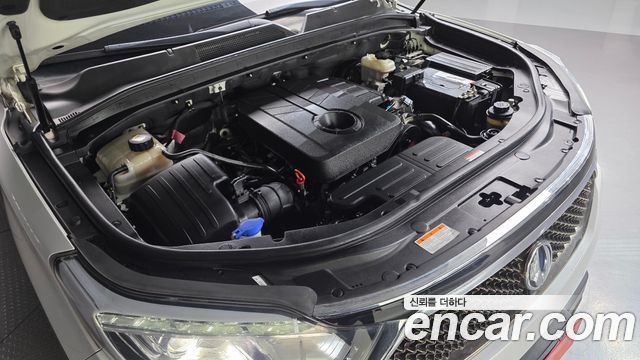 SsangYong Rexton 2018 thumb 7