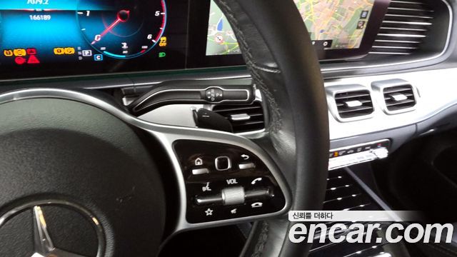 Mercedes-Benz GLE 2019 thumb 9