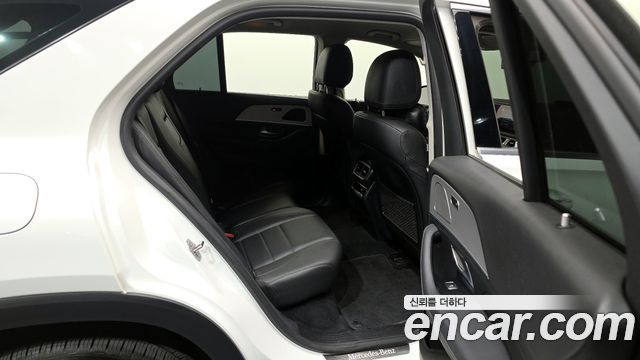 Mercedes-Benz GLE 2019 thumb 11