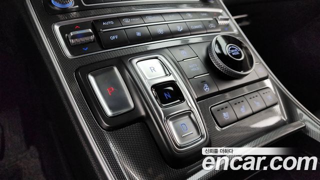Hyundai Santa Fe 2020 thumb 9