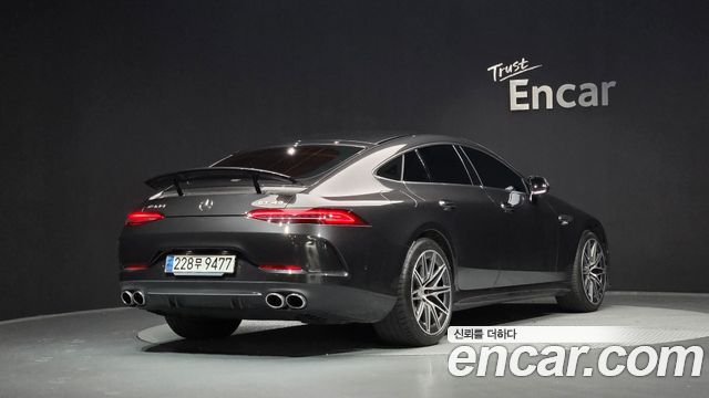 Mercedes-Benz AMG GT 2023 thumb 3