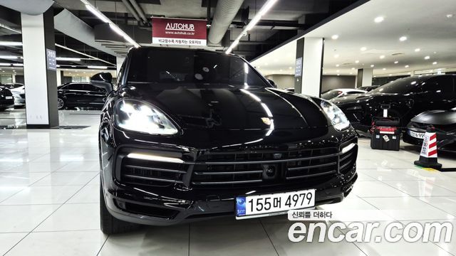 Porsche Cayenne 2023 thumb 4