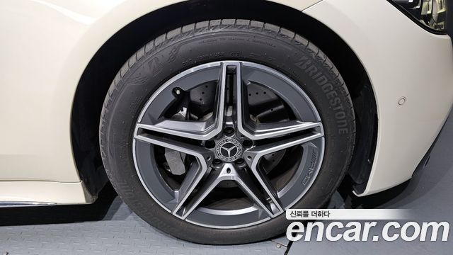Mercedes-Benz S-Class 2022 thumb 6