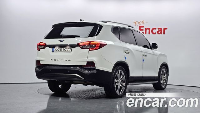 SsangYong Rexton 2020 thumb 3