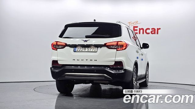 SsangYong Rexton 2020 thumb 5