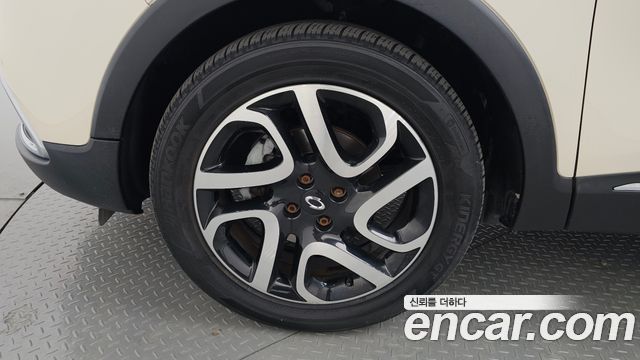 Renault Korea QM3 2014 thumb 5