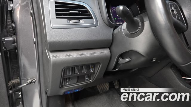 Renault Korea QM6 2021 thumb 11