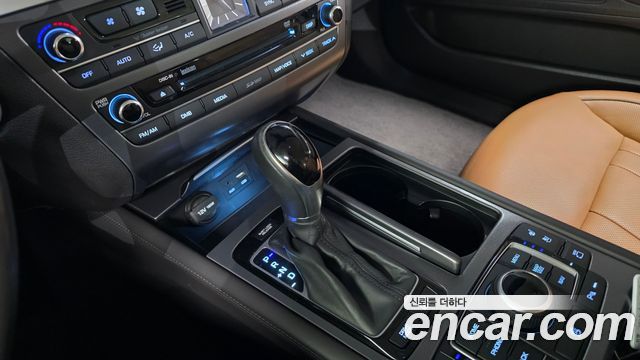 Hyundai Genesis 2015 thumb 10